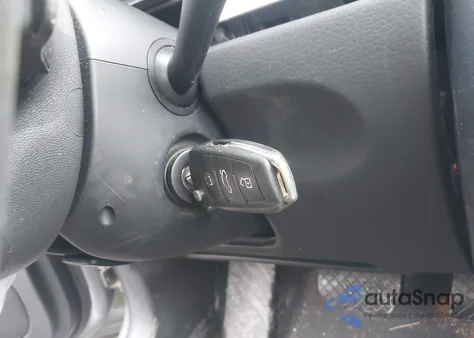 2008 Audi A4 2.0T z USA, uszkodzony, nr VIN WAUDF78E48A119228